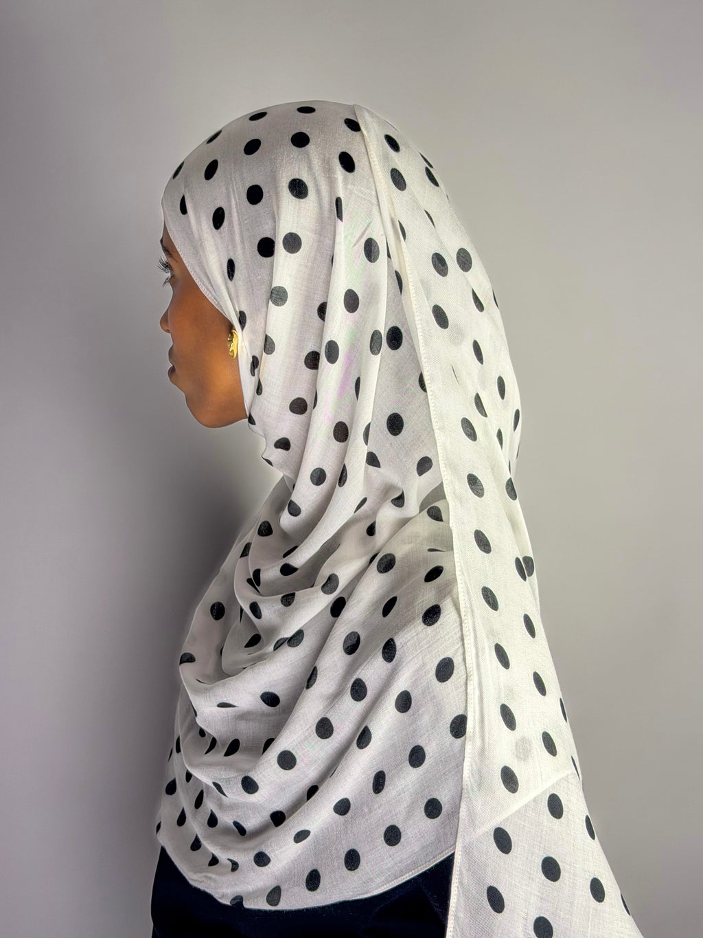 Pearl Polka Dot Print